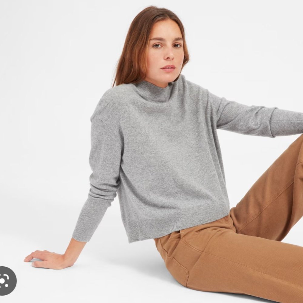 Everlane Cashmere Mockneck Sweater - Grey